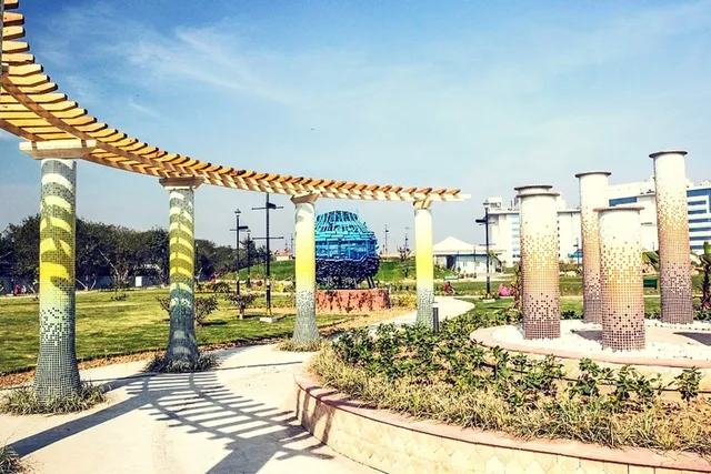 Prakriti Metro Park Delhi, photograph 2