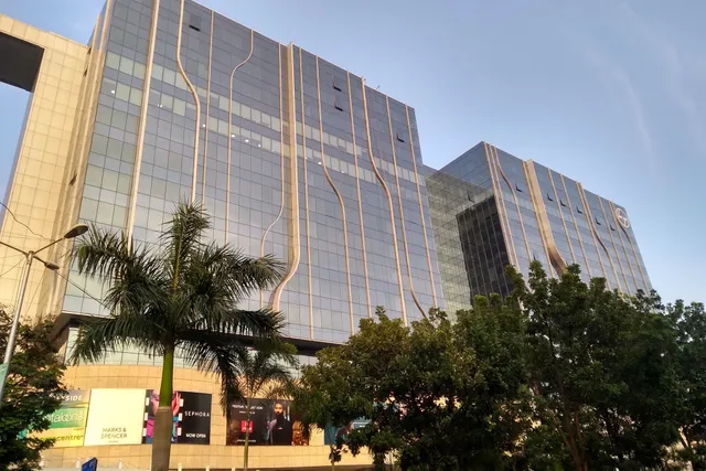 Seawoods Grand Central Navi Mumbai, photograph 2