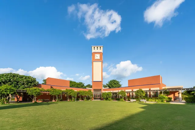 VidyaGyan School Sitapur, photograph 2